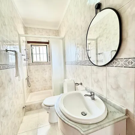 Apartamento Porto Batel Family&friends House Atouguia Da Baleia